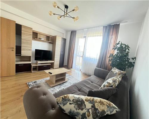 Apartament 3 camere Tractoru cu gradina proprie si loc de parcare