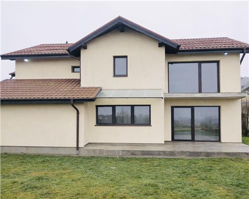 Casa premium individuala, parter, etaj, mansarda - Stupini, gata de mutare