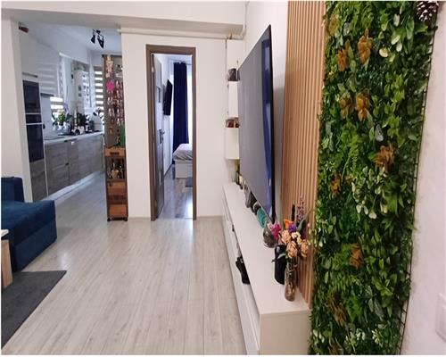 Apartament cochet cu  2 camere Tractorul