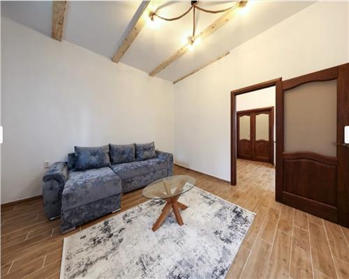 Casa 2 camere Petfriendly cu curte proprie  Schei