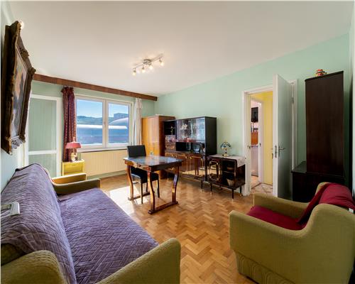 Apartament 2 camere la etaj intermediar pe Calea Bucuresti