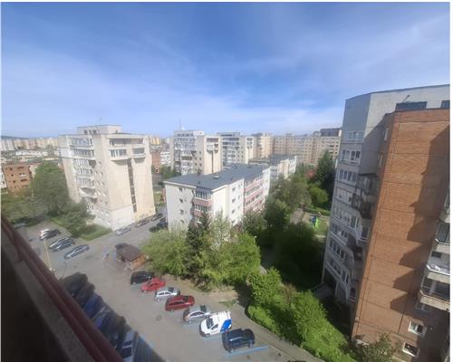 Apartament 3 camere cu parcare si boxa zona Spitalul Judetean